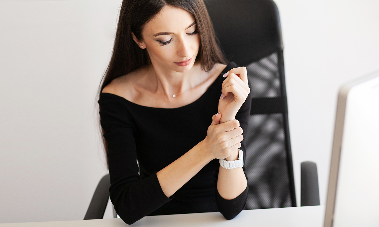 Cold Laser Therapy for Carpal Tunnel Syndrome (CTS): A Comprehensive Guide
