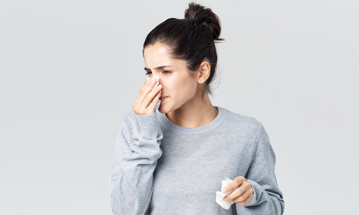 Relieve Your Seasonal Allergy Sinus Pain with Cold Laser Therapy: What You Need to Know