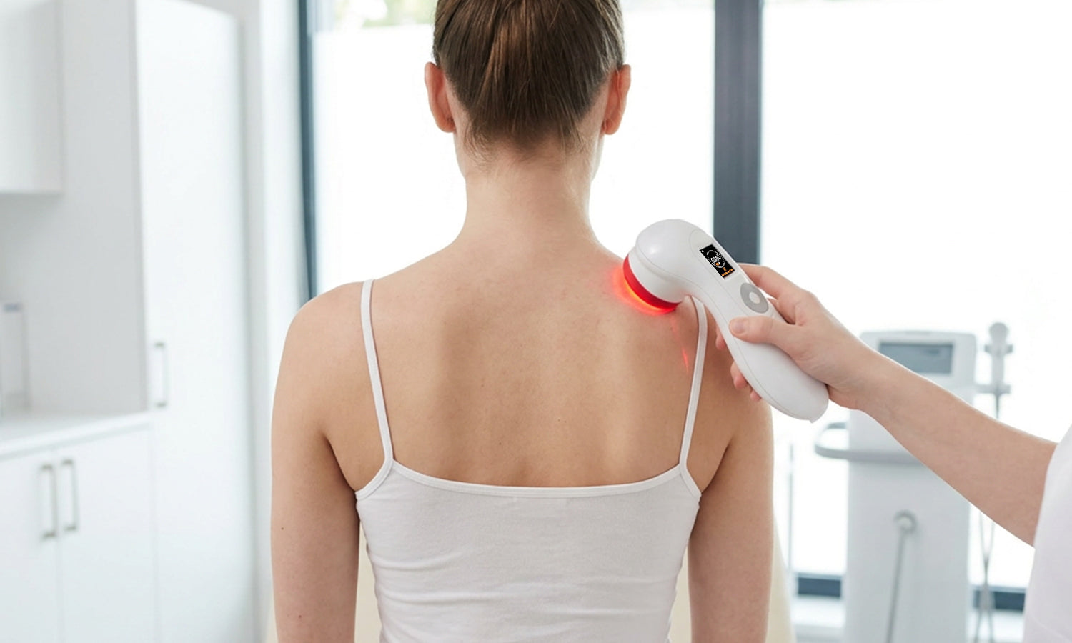 Unlocking Everyday Comfort: How Cold Laser Therapy Enhances Modern Wellness Routines
