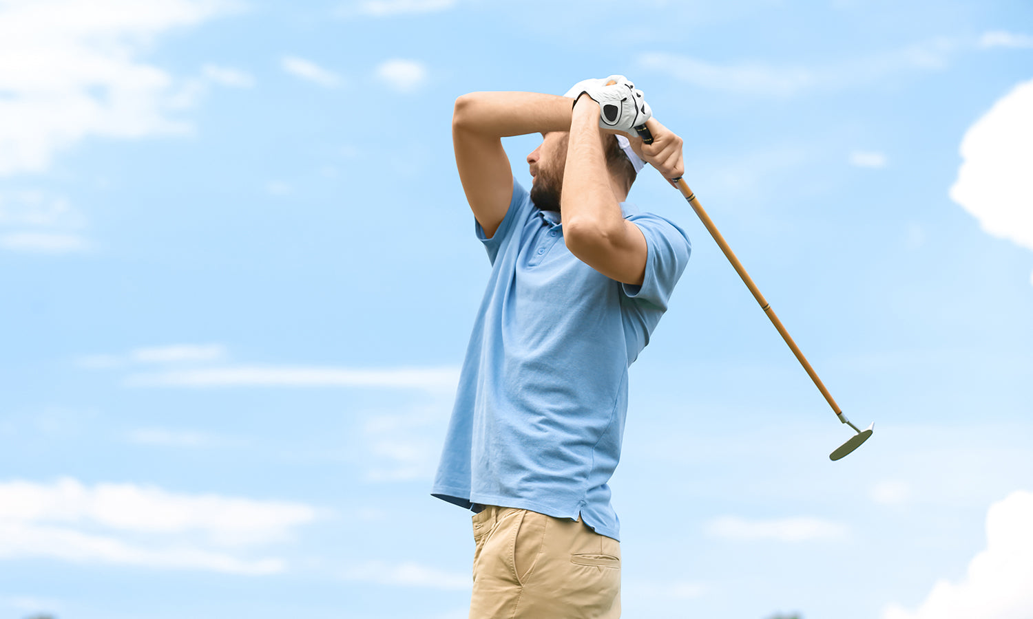 Cold Laser Therapy for Amateur Golfers: Supporting Comfort, Mobility, and Recovery on and off the Course