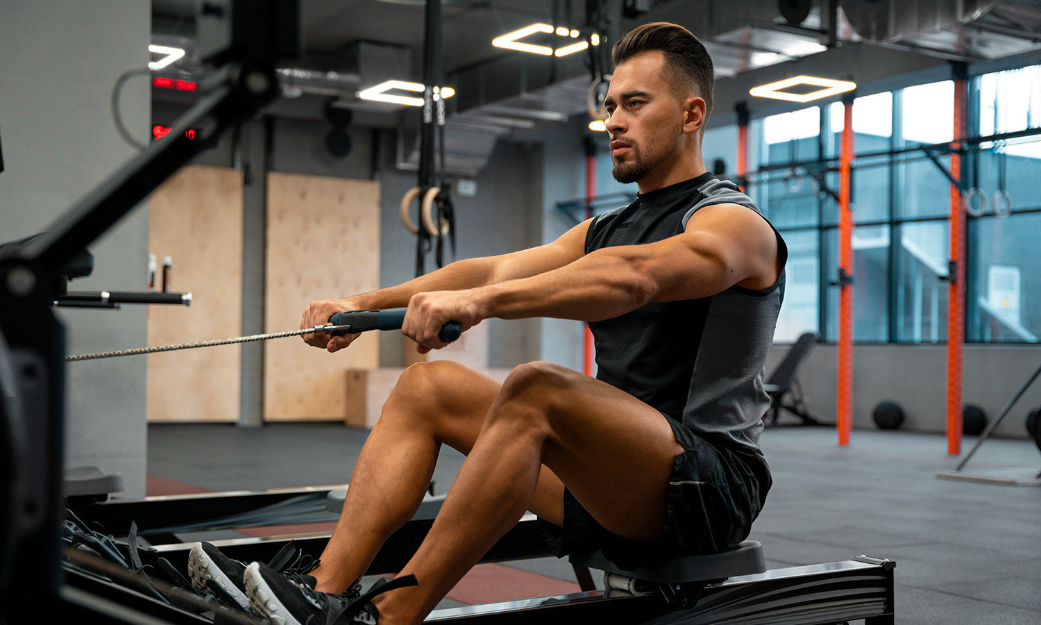 Cold Laser Therapy for Gym Injuries: Muscle Strain, Overuse Pain, and Recovery Support