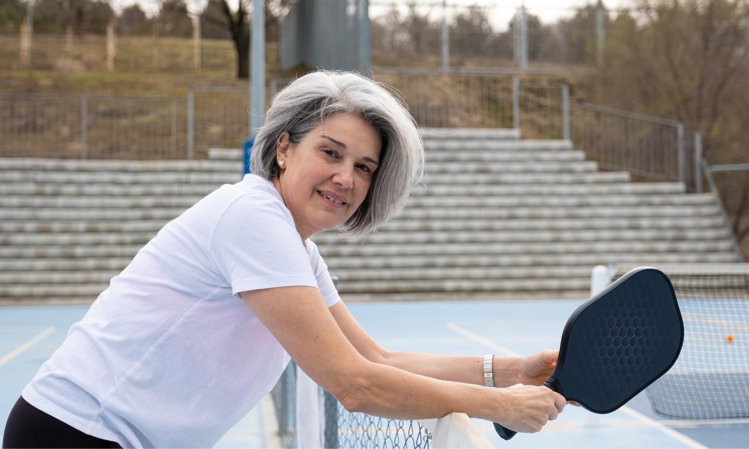 Cold Laser Therapy for Pickleball Players Over 50: A Modern Recovery Approach for Elbow, Knee, and Joint Comfort