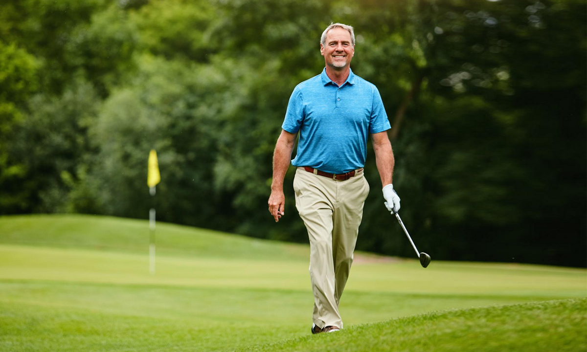 Cold Laser Therapy for Golfers: Managing Golfer’s Elbow, Tennis Elbow, and Shoulder Pain